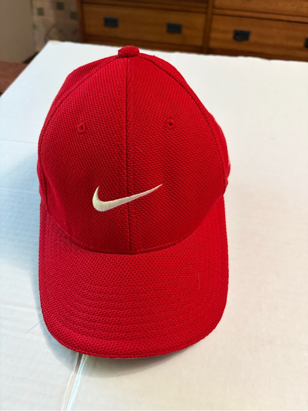 Nike SQ SasQuatch Golf Hat Red Flexfit M/L Swoosh Vintage Y2K Mesh Cap